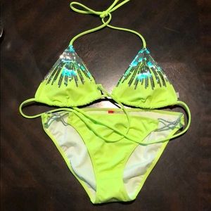 Victoria’s Secret triangle cheeky bikini